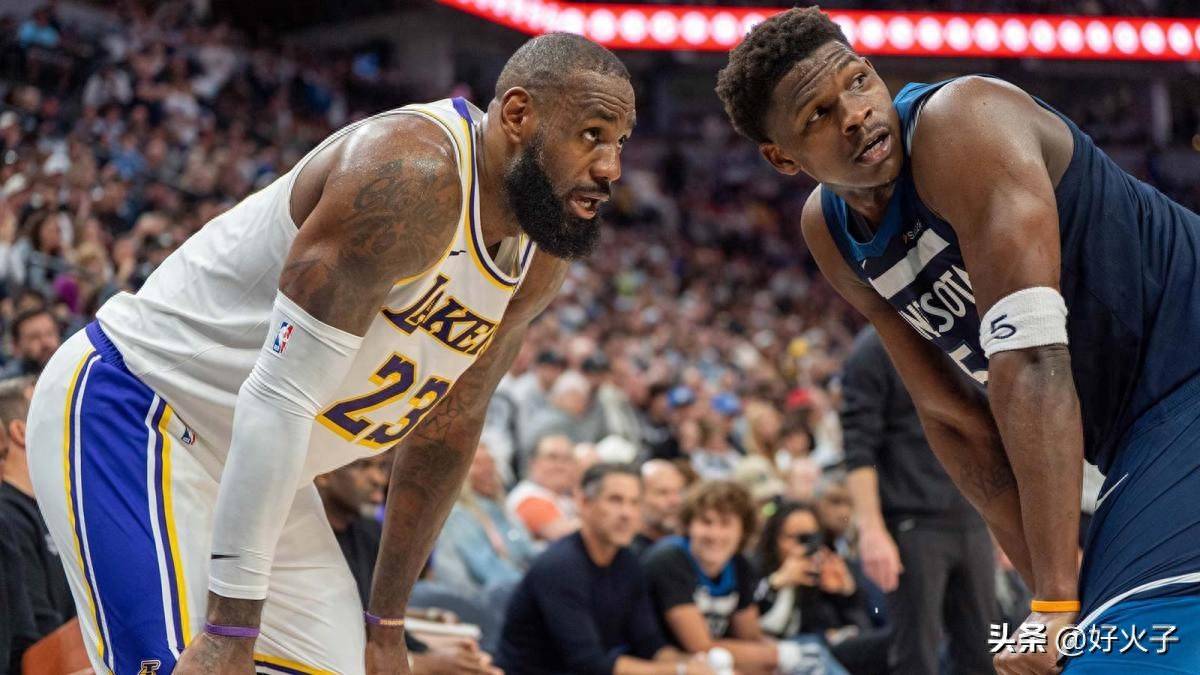 星空体育app-包含明尼苏达森林狼手感冰凉备战NBA季后赛詹姆斯爆冷击败阿森纳，赛前布鲁克林篮网备战全明星赛都惊呆了的词条